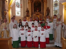 Die neuen Ministranten der Pfarrkirche St. Stephan