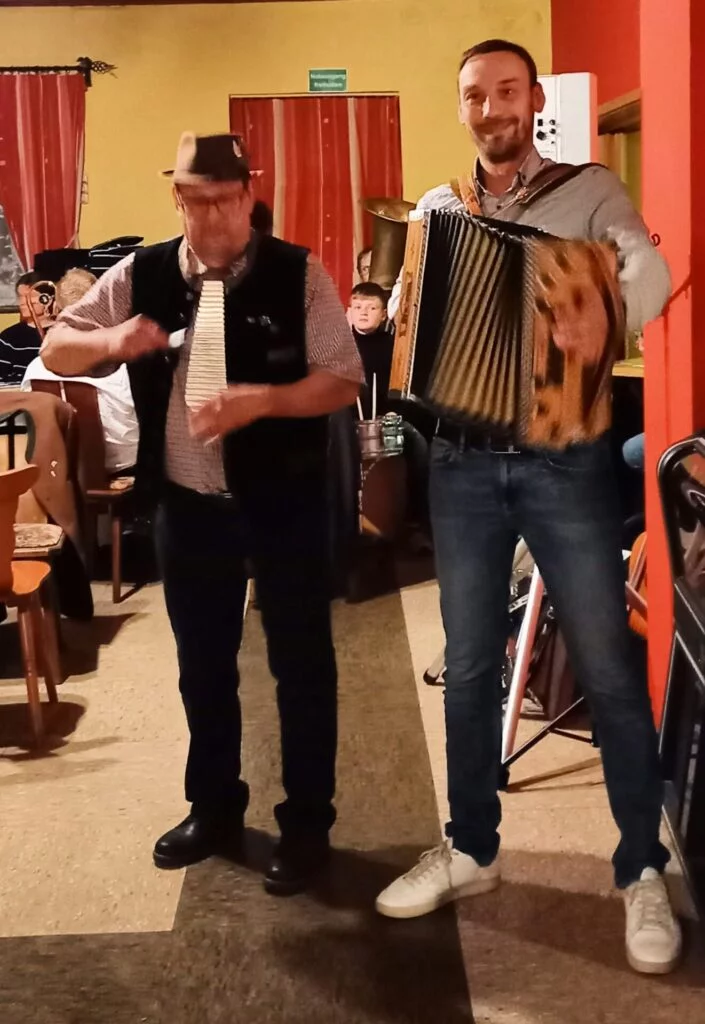 2 Musiker