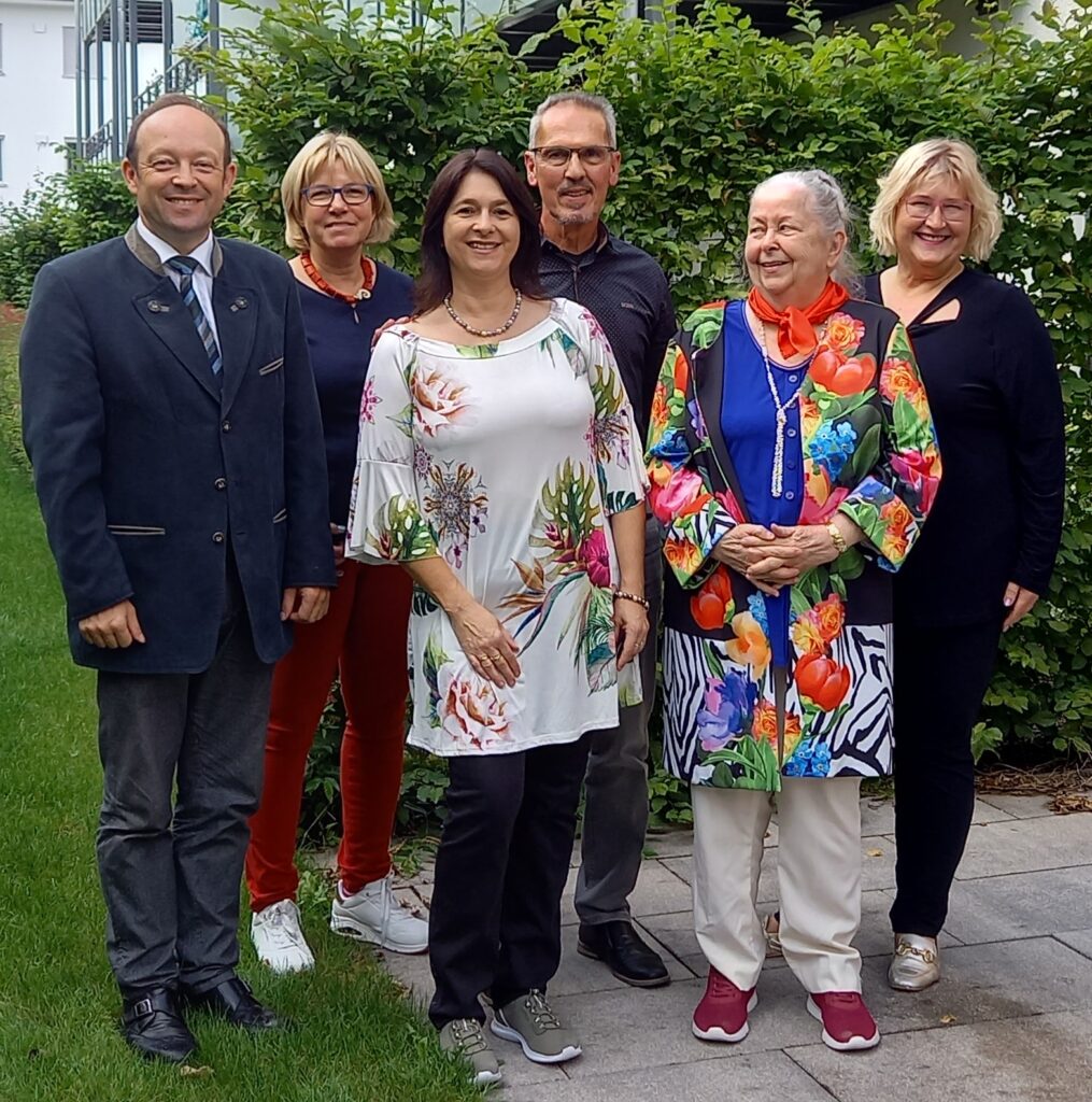 Gruppenfoto bei Gratulation