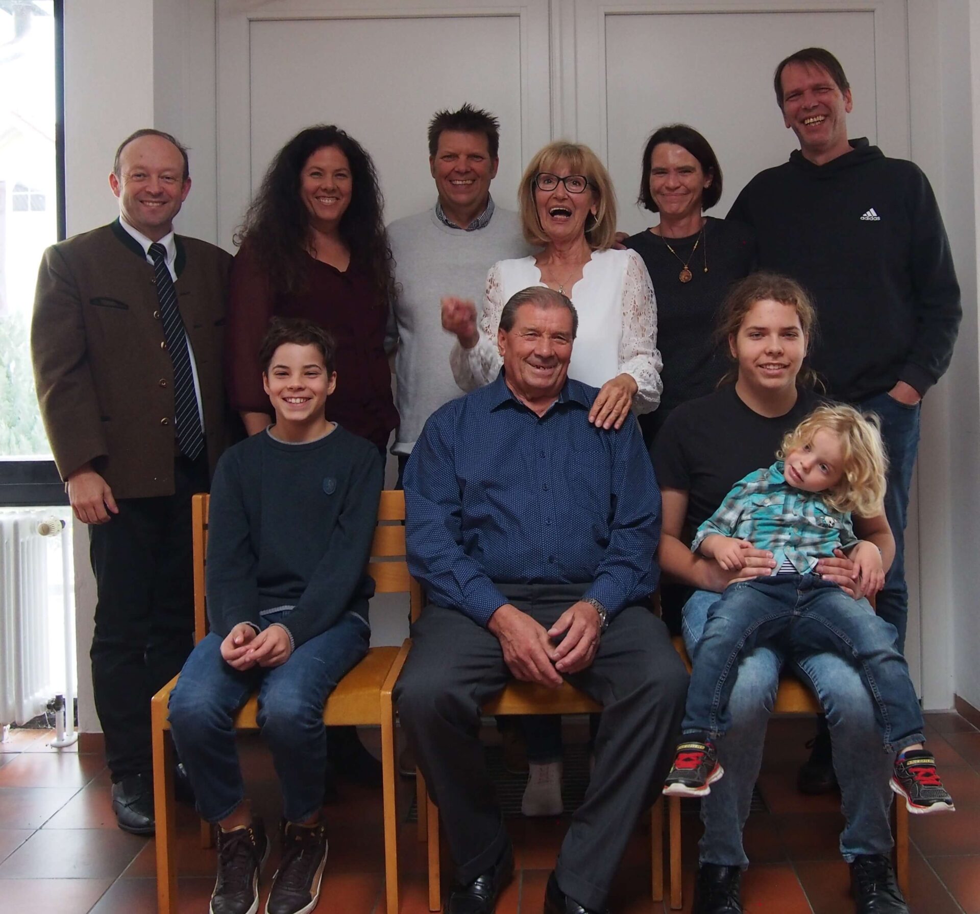 Gruppenfoto bei Gratulation