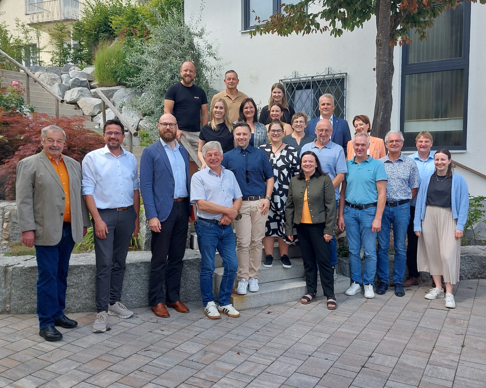 Gruppenbild der Vertreter der ILE Ilzer Land und ILE Gäuboden